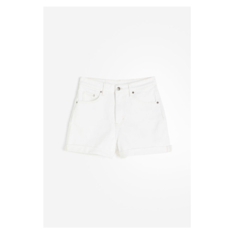 H & M - Džínové šortky Mom Ultra High - bílá H&M