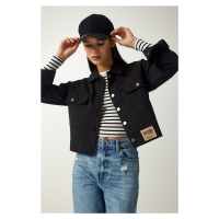 Happiness İstanbul Women's Black Buttoned Crop Denim Jacket