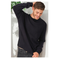 V0349 DEWBERRY MEN'S OVERSIZE SWEATER-PLAIN NAVY BLUE