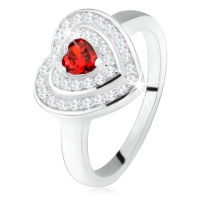 Prsten s červeným zirkonovým srdíčkem, čiré zirkony - obrysy srdcí, stříbro 925