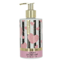 Vivian Gray Krémové tekuté mýdlo Love Bomb (Luxury Cream Soap) 250 ml