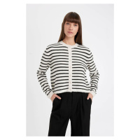 DEFACTO Regular Fit Crew Neck Striped Button Closure Knitwear Cardigan