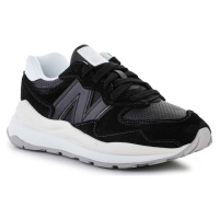 New Balance M5740SLB Černá