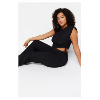 Trendyol Curve Black Knitted Crop Blouse with Gathered Side Padding