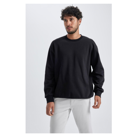 DEFACTO Oversize Wide Pattern Crew Neck Thick Basic Plain Sweatshirt