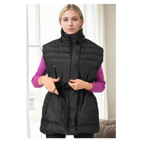 Černá dámská vesta Dewberry