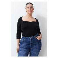 Trendyol Curve Black Heart Neck Fitted Knitted Blouse