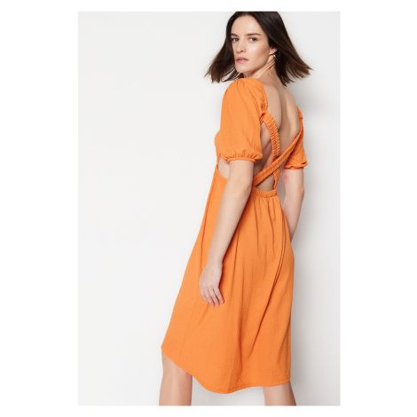 Trendyol oranžové backless midi wrap pletené šaty