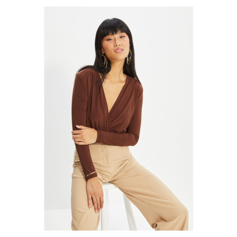 Trendyol Brown Double Breasted Collar Knitted Body