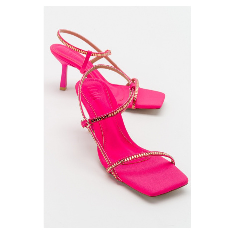 LuviShoes Allez Fuchsia Women's Heeled Shoes