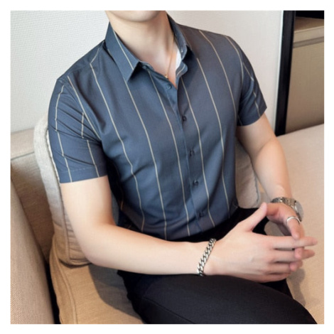 Elegantní pánská košile s tenkými pruhy JFC FASHION