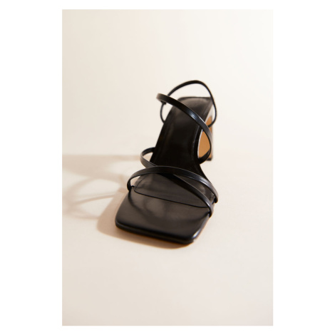 H & M - Sandálky's blokovým podpatkem - černá H&M