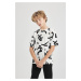 DEFACTO Boy's Oversize Fit Crew Neck Patterned Short Sleeve T-Shirt