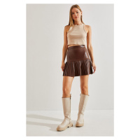 Bianco Lucci Women's Pleated Leather Skirt