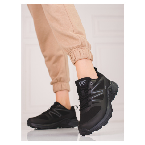 Moderní trekingové boty dámské černé bez podpatku DK