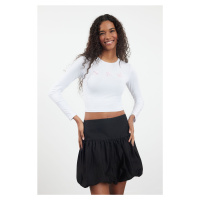 Trendyol White Bow Detailed Crop/Short Slim/Fitting Knitted Blouse