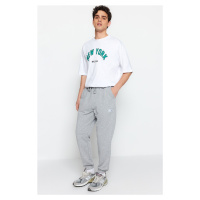 Trendyol Gray Melange Regular Fit Label Appliqued Stitched Pockets Sweatpants