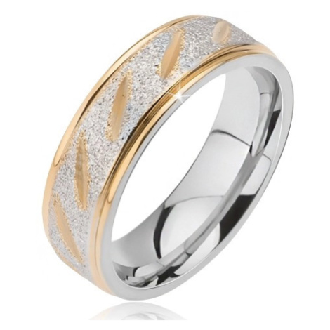 Ocelový snubní prsten matný střední pruh se zlatými zářezy a zlaté okraje Šperky eshop