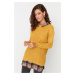 Trendyol hořčicová ozdoba detailního pleteného svetru