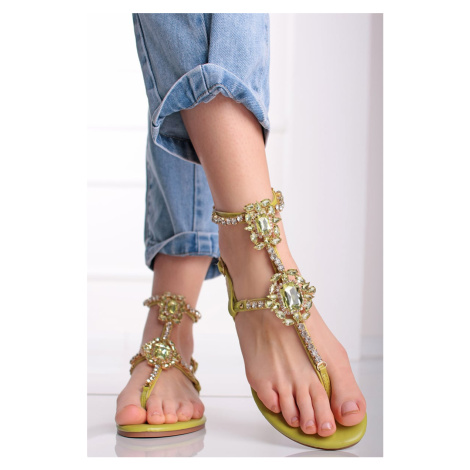 Zelené sandály s ozdobnými kamínky Selina Givana