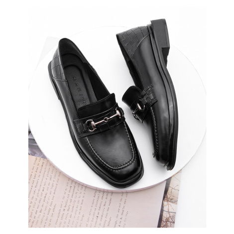 Dámské mokasíny Marjin, boty s přezkou, špičaté špičky, černé.