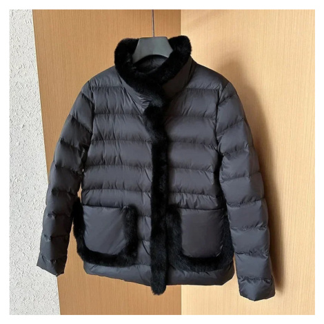 Péřová bunda s kapsami – lehká, prošívaná, dámská