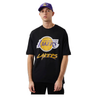 ČERNÉ PÁNSKÉ TRIČKO NEW ERA NBA LOS ANGELES LAKERS SCRIPT MESH TEE Černá