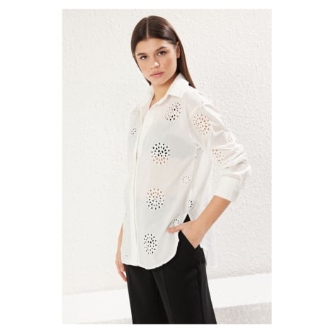 Trendyol White Brode Embroidery Detail Oversize Wide Pattern Woven Shirt