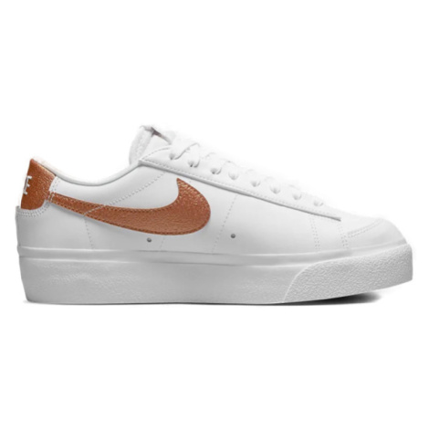 NIKE-Blazer Low Platform white/black/sail/metallic copper Bílá