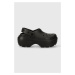 Pantofle Crocs Stomp Slide dámské, černá barva, na platformě, 209347
