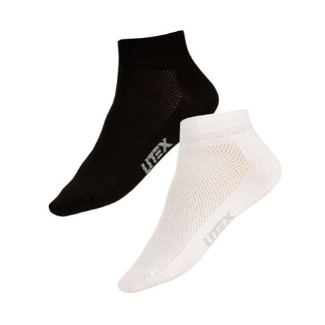 Sportovní nízké ponožky Litex 9A020 | černá