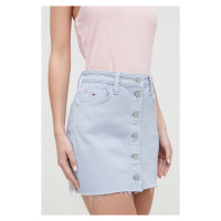 Džínová sukně Tommy Jeans mini, pouzdrová, DW0DW17871