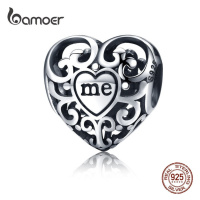 Stříbrný přívěsek vzorované srdce s nápisem me SCC145 LOAMOER