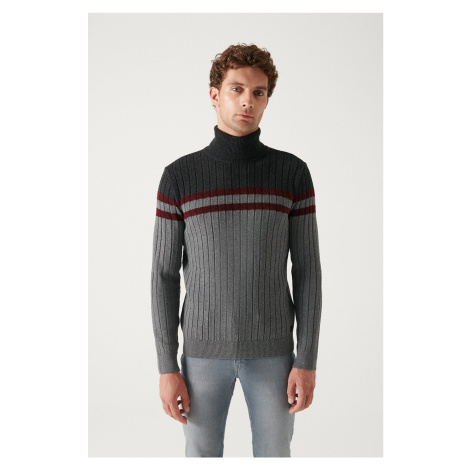 Avva Men's Anthracite Full Turtleneck Block Colored Regular Fit Woolen Sweater