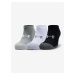 Sada tří párů ponožek v šedé, černé a bílé barvě Heatgear Under Armour.