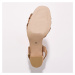 Páskové kožené sandály na podpatku