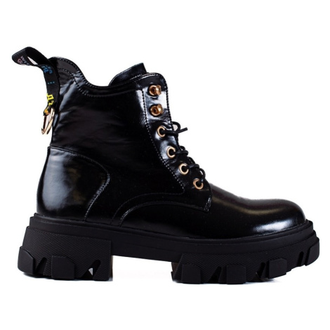 Pk Trendy černé dámské kotníčkové boty na plochém podpatku ruznobarevne