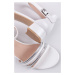 Bílo-stříbrné kožené sandály na hrubém podpatku 9-28200