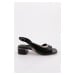 DGN 309 Women's One Sole Closed Short Heeled Shoes