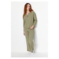 Trendyol Green Waffle Tshirt-Pants Knitted Pajamas Set