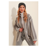 Trend Alaçatı Stili Women's Gray Ethnic Patterned Oversize Woven Winter Shirt
