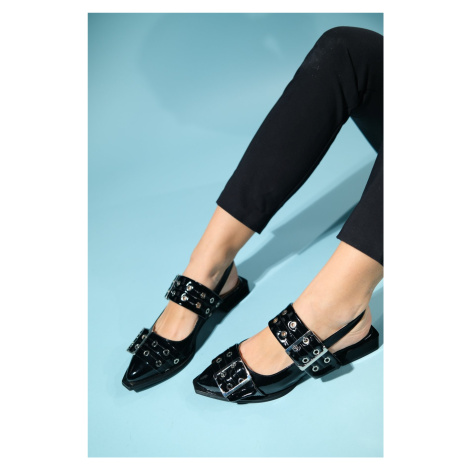 LuviShoes PALOMA Černé lakované kožené sandály s přezkou pro ženy
