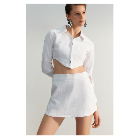 Trendyol Limited Edition White Stitching Detail Mini Denim Skirt