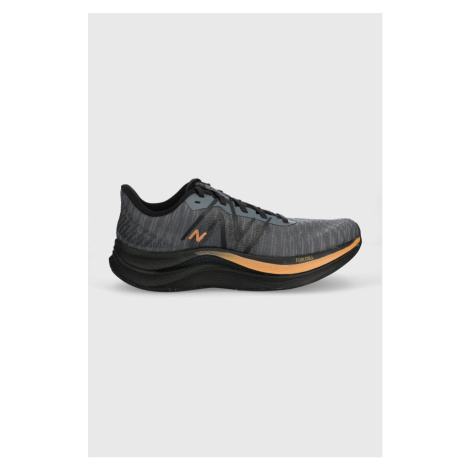 Běžecké boty New Balance WFCPRGA4 šedá barva