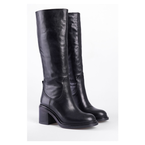 Capone Outfitters High Heel Leather Women's Boots