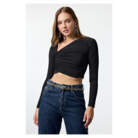 Trendyol Black Crop Knitted Blouse