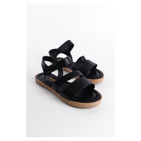 Capone Outfitters Thick Double-Strapped Women's Sandals