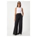 Happiness İstanbul Women's Black Wide Leg Casual Ayrobin Trousers