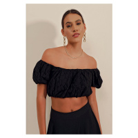 Bigdart 0481 Scalloped Strapless Blouse - Black