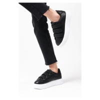 Mio Gusto Leah Black Color Women's Casual Sports Shoes Sneaker.